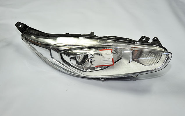 ford cıkma yedek fiesta 3 sağ far 